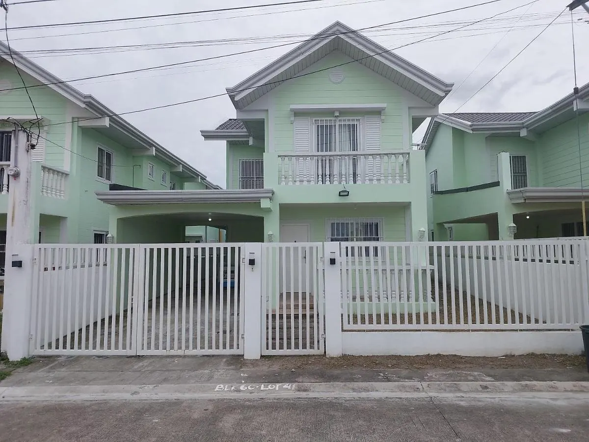 וילה הוילה אנגלס 3 Bed 3 Bath Friendly, Friendship Area, Fibre Bdb